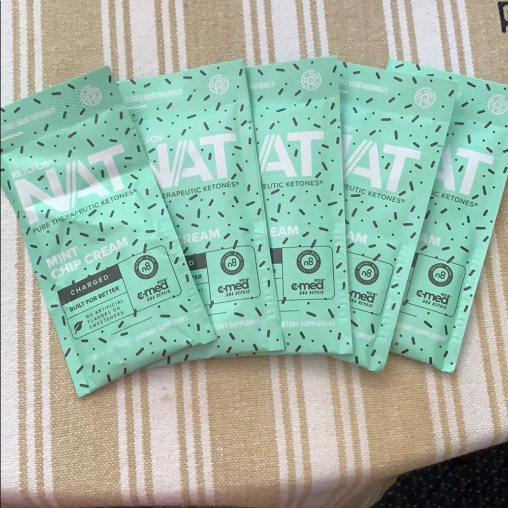 5 packs of charged mint choc chip, Exp 12/20